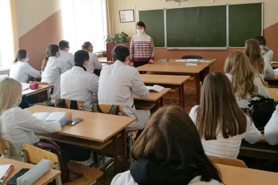 Информационные часы