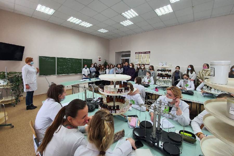 «Пионеры выбирают профессию»